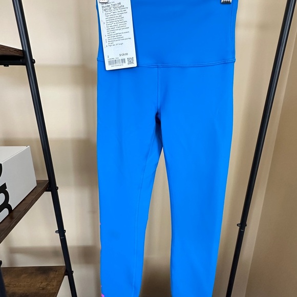 Lululemon Wunder Train Tight 25" - Picture 1 of 4